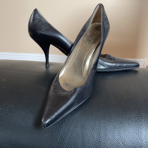 Coach black pointy toe heels. - Picture 3 of 12